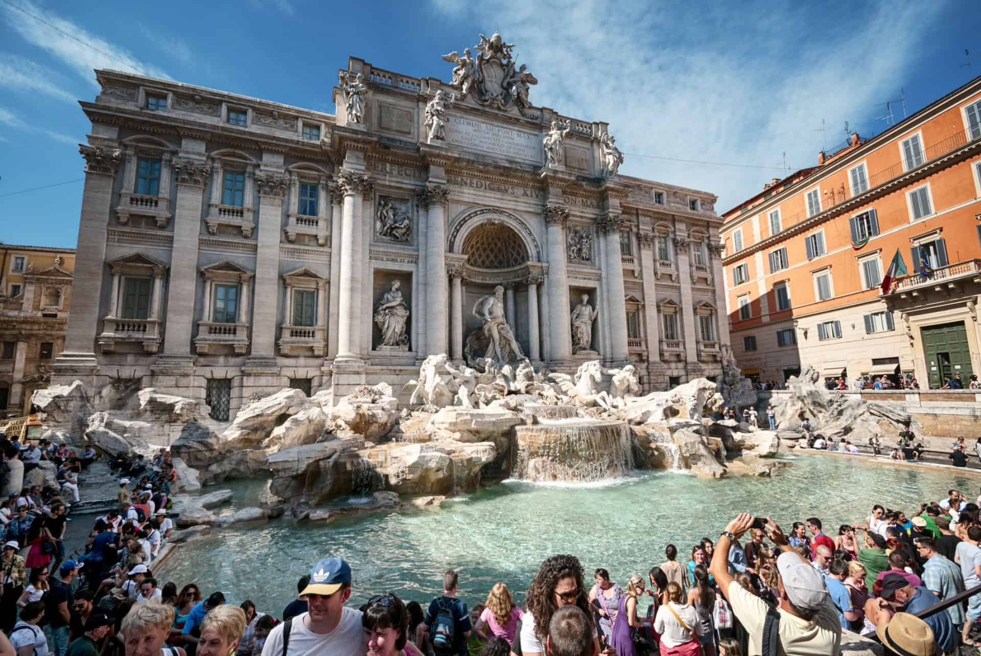 visiter rome et la fontaine de trevi