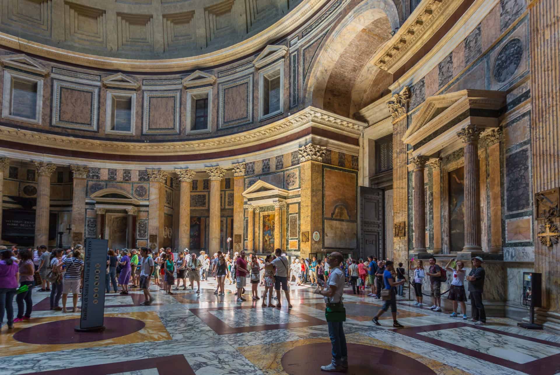 pantheon de rome italie